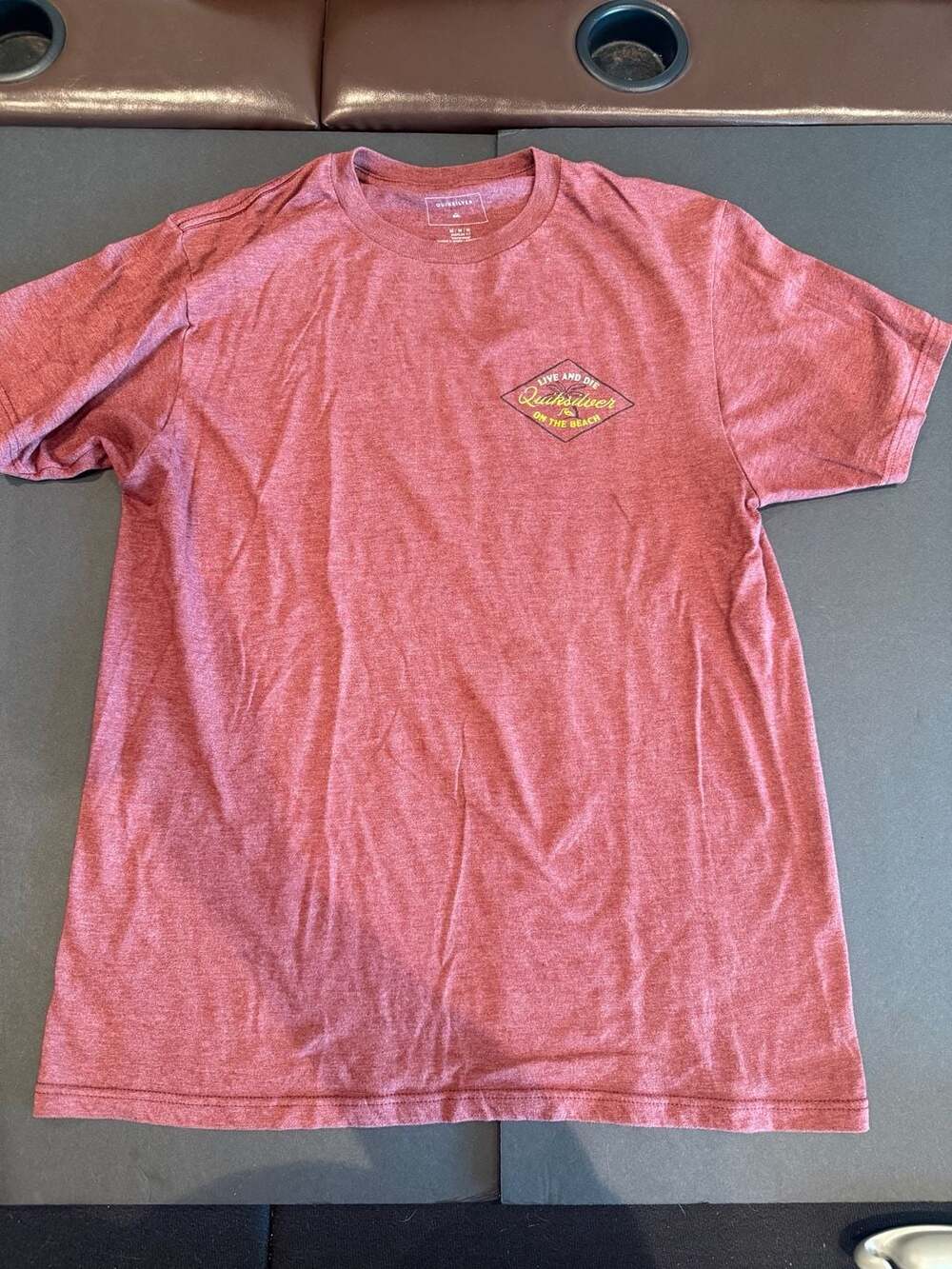 Quiksilver Live And Die T-Shirt Size M Red